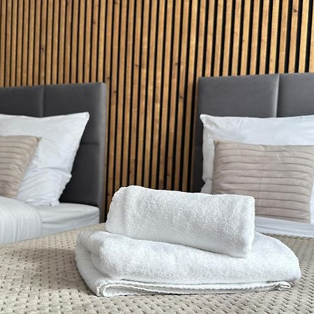 Dmk Green Apartment Near Warsaw-Modlin Airport Nowy Dwor Mazowiecki Luaran gambar