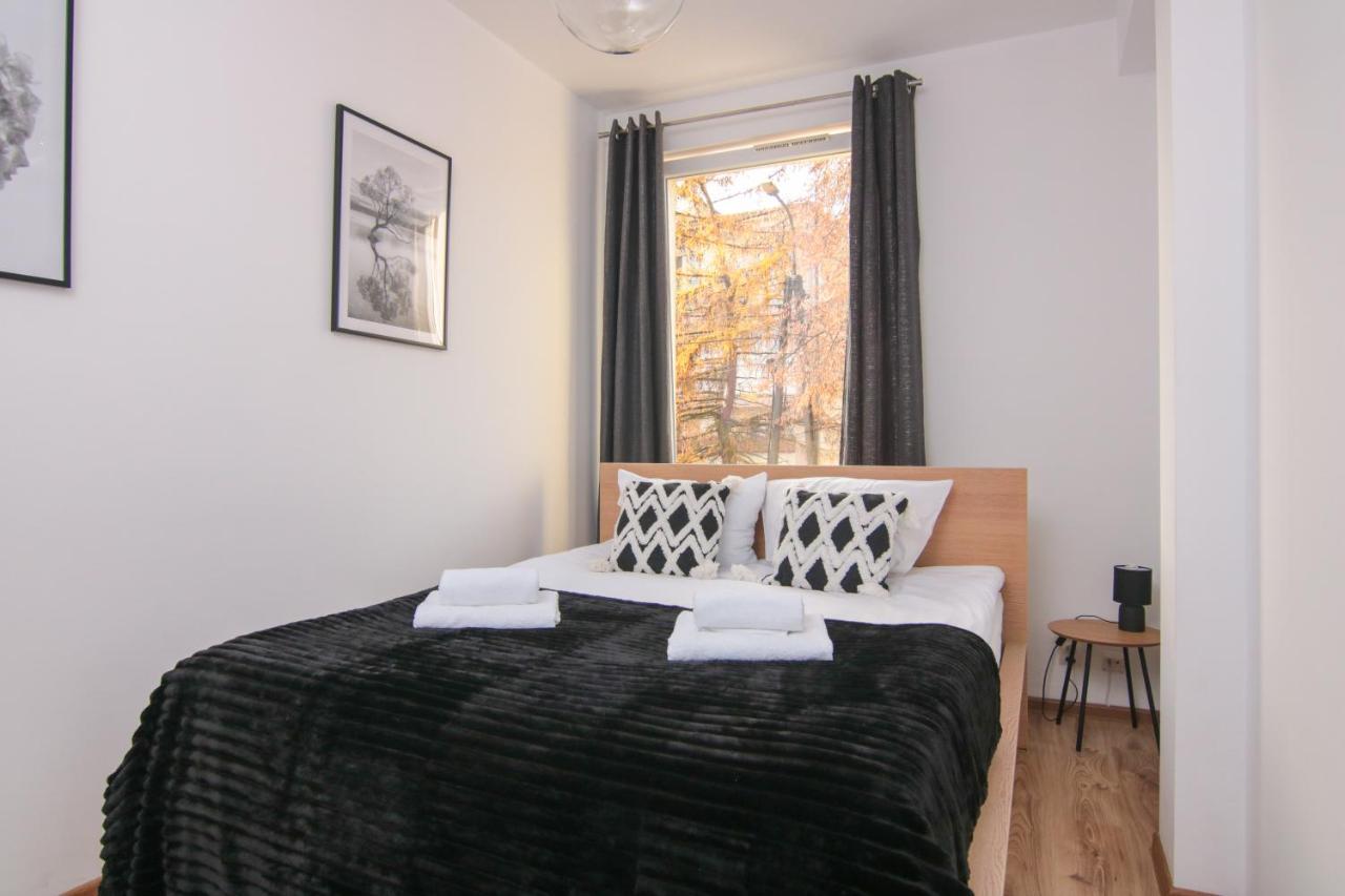 Dmk Green Apartment Near Warsaw-Modlin Airport Nowy Dwor Mazowiecki Luaran gambar